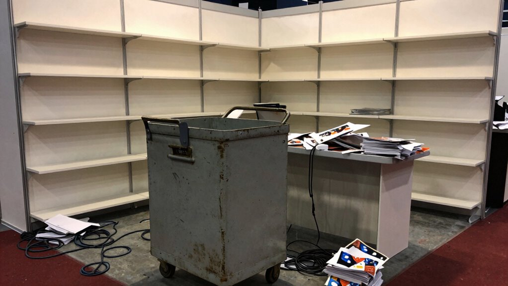 clutter free organized customer experience